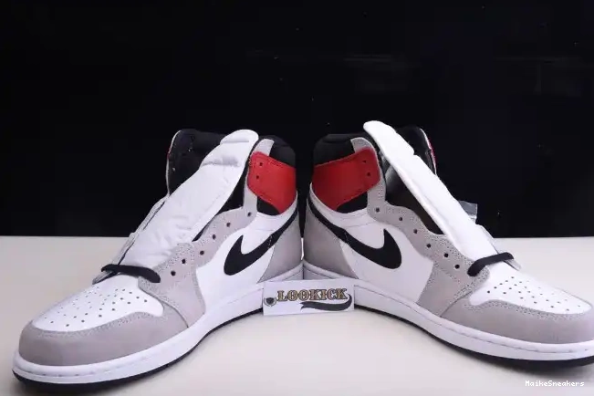 MaikeSneakers Grey Air Jordan 1 OG High Smoke Light 555088-126 0429